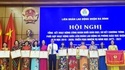 Công đoàn trường THCS Nguyễn Trãi được nhận bằng khen của Liên đoàn lao động Thành phố  