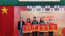 Học sinh trường THCS Nguyễn Trãi hân hoan trong ngày thi đấu Cờ vua, Cờ tướng học sinh quận Ba Đình năm học 2020- 2021