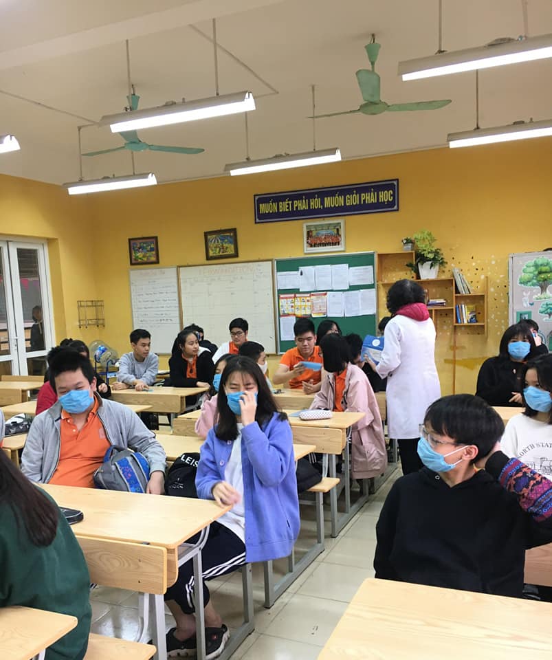 TRƯỜNG THCS NGUYỄN TRÃI TĂNG CƯỜNG THỰC HIỆN CÁC BIỆN PHÁP PHÒNG CHỐNG DỊCH COVID-19