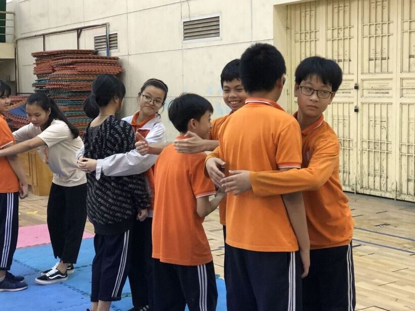 Lễ kết nạp Đảng viên mới của Chi bộ trường THCS nguyễn trãi