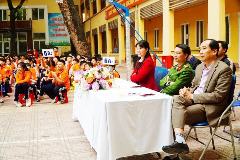 Ngoại khóa chuyên đề Phòng chống xâm hại trẻ em  và bạo lực học đường