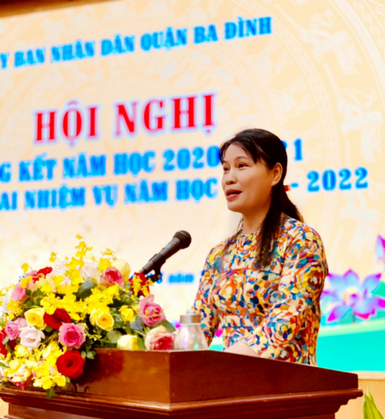 Nâng cao chất lượng đội ngũ nhà giáo gắn với thực hiện Chuyển đổi số  trong giáo dục tại trường THCS Nguyễn Trãi