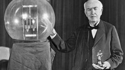 Sự thật về phát minh bóng đèn dây tóc nổi tiếng của Thomas Edison