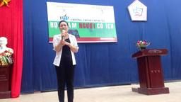 CHƯƠNG TRÌNH NGOẠI KHÓA VỚI CHỦ ĐỀ  “HỌC LÀM NGƯỜI CÓ ÍCH”