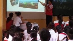 Ngoại khóa môn Địa lý với chủ đề "Em yêu biển đảo quê hương"