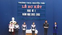 Lễ sơ kết học kì I năm học 2012 - 2013