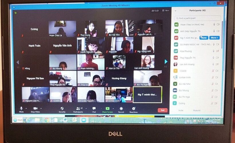 Trường THCS Nguyễn Trãi tổ chức họp hội đồng sư phạm đầu năm