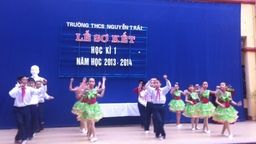 Lễ sơ kết học kì I năm học 2013 - 2014