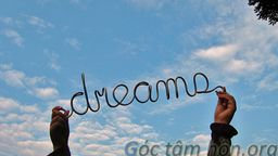 Không bao giờ quá muộn để thực hiện ước mơ