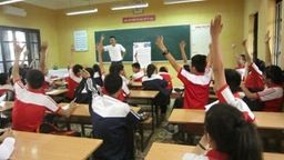 Hoạt động ngoại khóa 8,9 " Tự tin bừng sức trẻ "