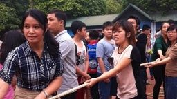 Trường THCS Nguyễn Trãi tổ chức đi tham quan Ao Vua ( 811 )