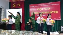 Hội thi Nhân viên Thư viện giỏi cấp THCS năm học 2015 - 2016