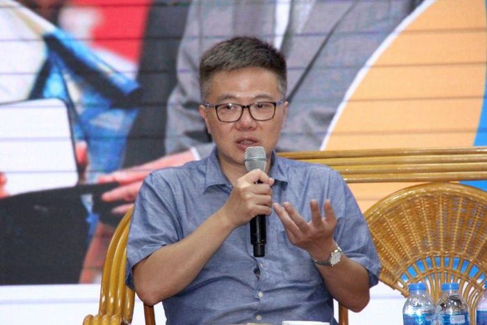 GS Ngô Bảo Châu thừa nhận 'trẻ con nhà tôi không học xuất sắc lắm' nhưng vẫn khiến phụ huynh nể phục về cách dạy con