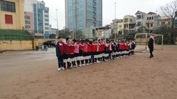 Trường THCS Nguyễn Trãi tham dự cuộc thi " 30 người - 31 chân "