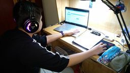 Học sinh trường THCS Nguyễn Trãi háo hức tham gia sự kiện “Giờ lập trình” (Hour of Code) quận Ba Đình năm học 2020 - 2021