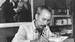 Nghĩ về lời Bác dạy: “Giáo viên phải chú ý cả tài, cả đức”