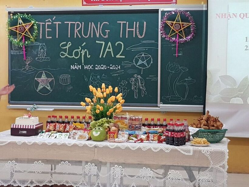 Trường THCS Nguyễn Trãi rộn ràng vui Tết Trung thu