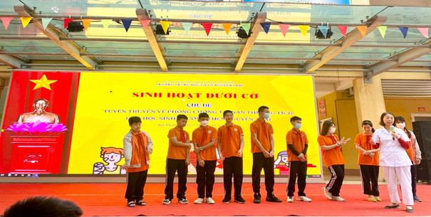 Tuyên truyền về phòng chống tai nạn thương tích cho học sinh trường THCS Nguyễn Trãi