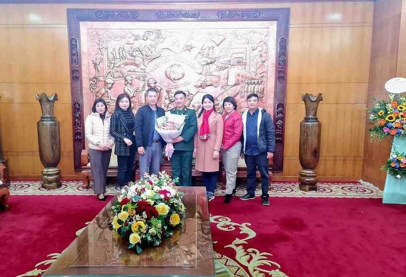 Trường THCS Nguyễn Trãi tích cực hưởng ứng những hoạt động chào mừng kỷ niệm 50 năm “Hà Nội-Điện Biên Phủ trên không”, kỷ niệm 78 năm ngày thành lập QĐND Việt Nam, 33 năm ngày hội quốc phòng toàn dân.