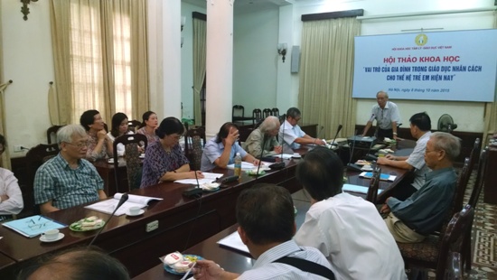 Hội thảo khoa học “Vai trò của gia đình trong giáo dục nhân cách cho thế hệ trẻ em hiện nay”