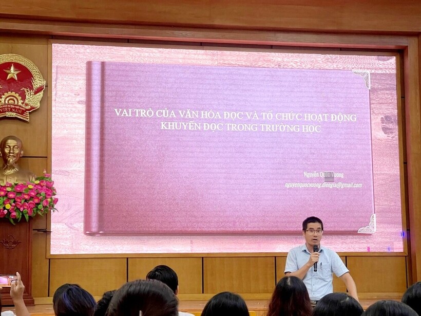 Tập huấn chuyên đề “Chăm sóc sức khỏe tinh thần cho học sinh tại các trường học” và chuyên đề “Vai trò của văn hóa đọc và tổ chức hoạt động khuyến đọc trong trường học”