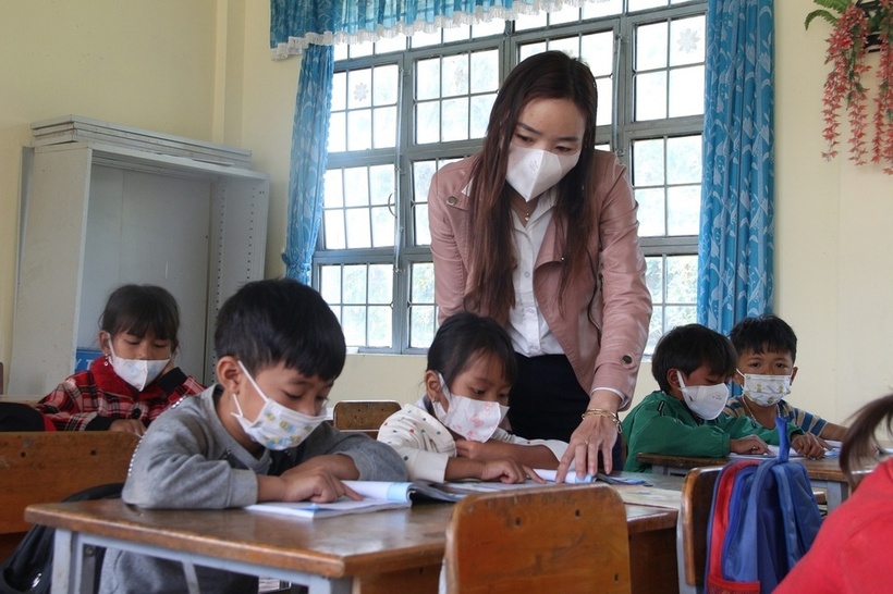 Thiếu trầm trọng giáo viên dạy môn học mới: Bộ GD-ĐT nói gì?