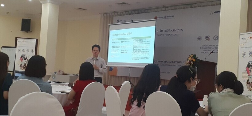 Chương trình tập huấn giáo viên trong Dự án tăng cường giáo dục khoa học tại Việt Nam năm 2022