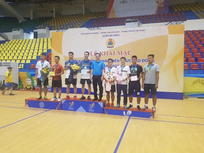 Trường THCS Nguyễn Trãi tham gia Hội khỏe CNVCLĐ quận Ba Đình năm 2022