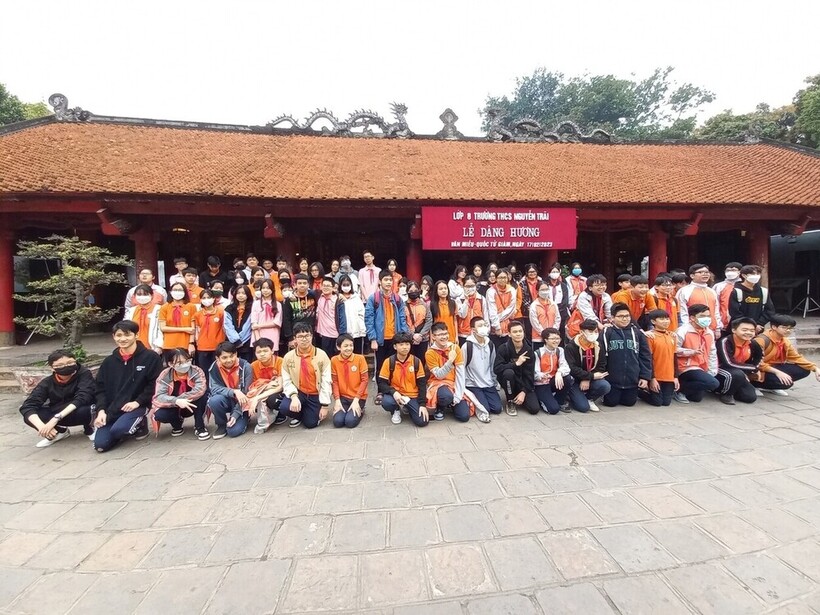 Hành trình trải nghiệm thực tế tại Văn Miếu - Quốc Tử Giám