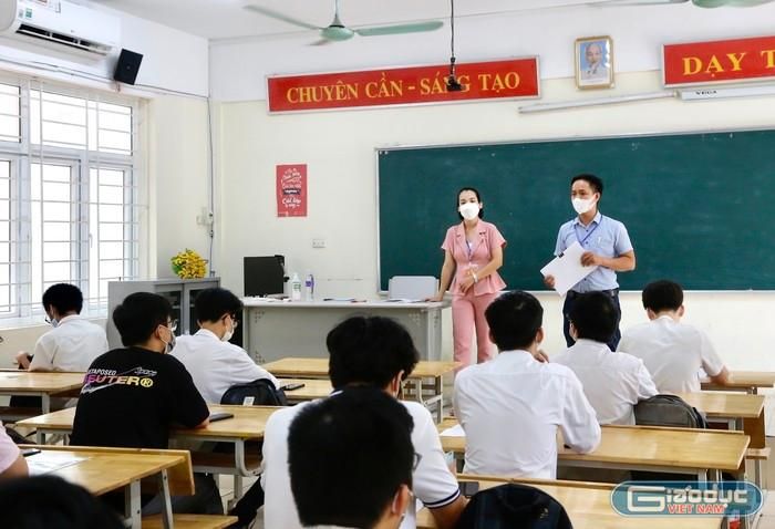 Hiệu trưởng, hiệu phó có nhất thiết phải tham gia thực hiện thao giảng, dạy mẫu?