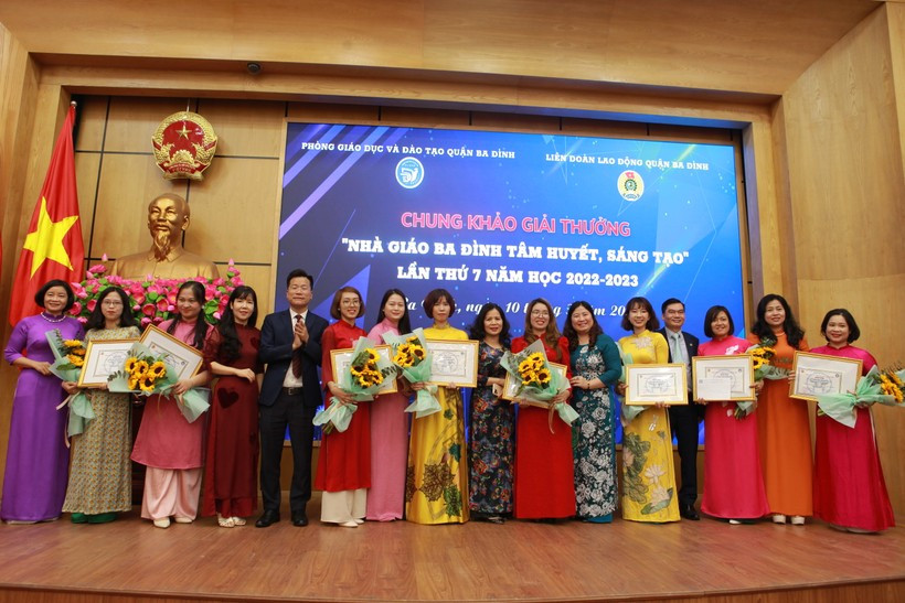 Vinh danh “Nhà giáo Ba Đình tâm huyết, sáng tạo” lần thứ 7