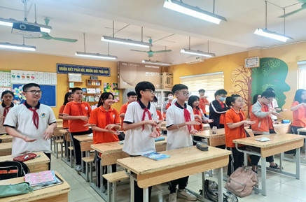 Sinh hoạt lớp chủ đề “Lòng biết ơn”