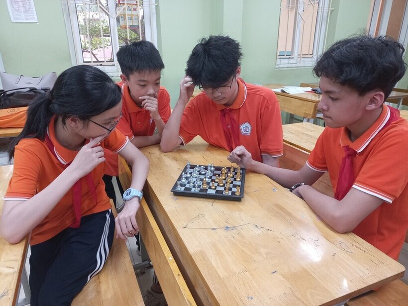 Những tấm gương học sinh tiêu biểu học tập và làm theo lời Bác ở trường THCS Nguyễn Trãi