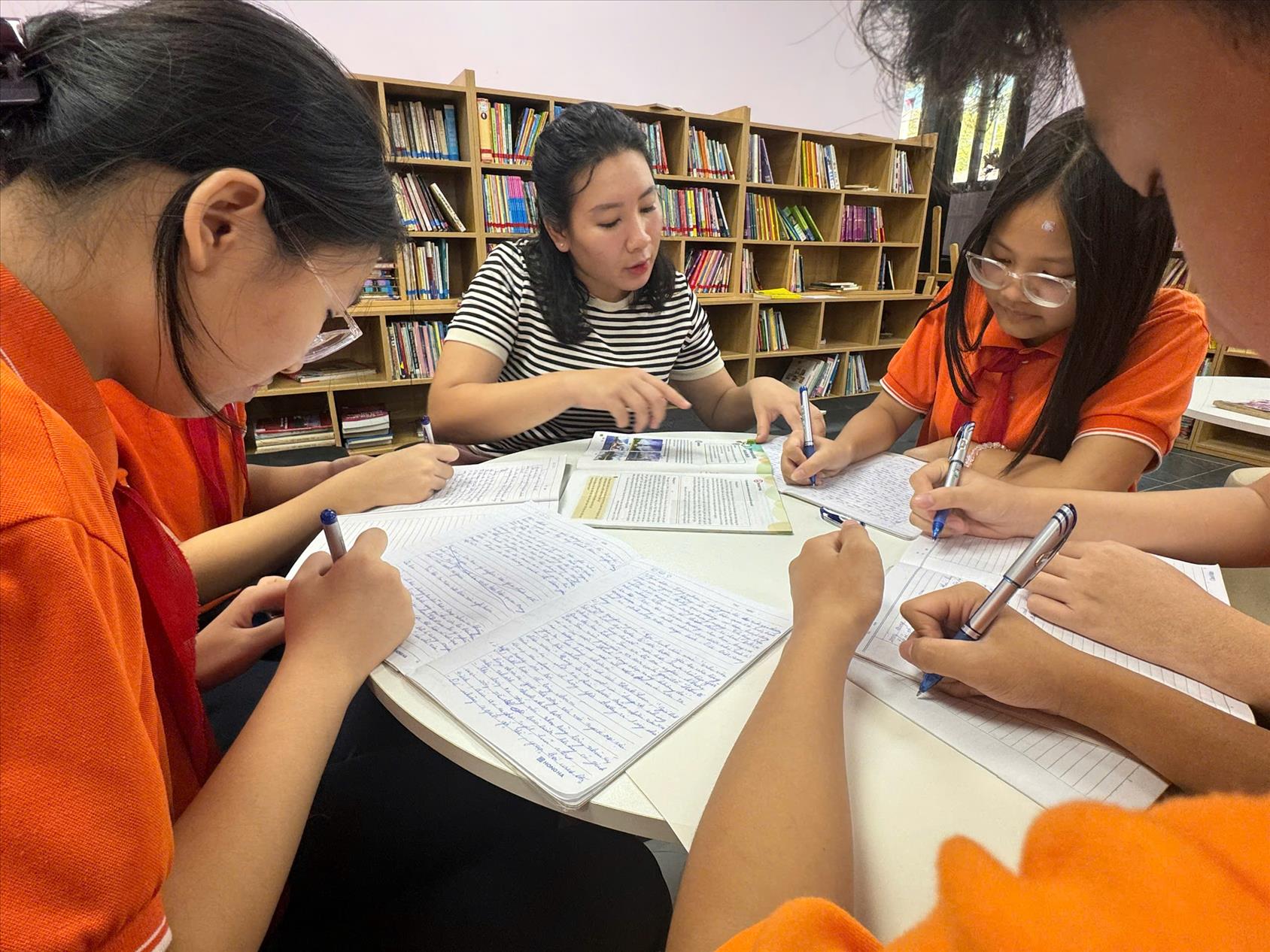 Cô giáo Phan Ngọc Hà trường THCS Nguyễn Trãi – một tấm gương sáng trong hoạt động hiến máu tình nguyện