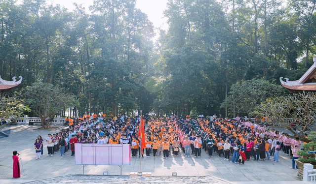 Tập thể 7a2 chúng em tham quan trải nghiệm thực tế ngoại khóa