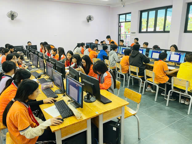 Tập thể lớp 7A1 tham gia đấu trường toán học vioedu