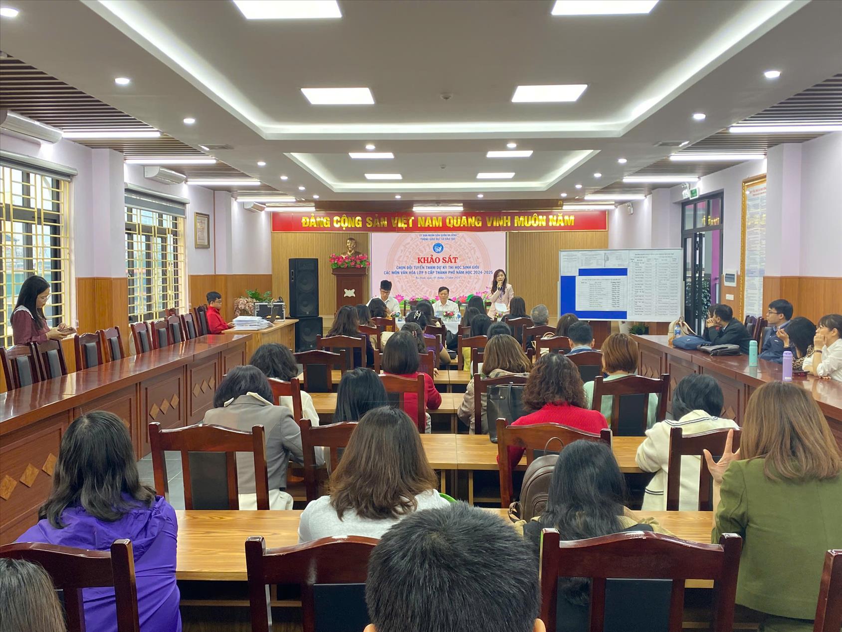 Ngôi trường Tím được tin tưởng lựa chọn làm địa điểm tổ chức kì thi khảo sát chọn đội tuyển tham dự Kỳ thi học sinh giỏi các môn văn hoá lớp 9 cấp Thành phố năm học 2024-2025