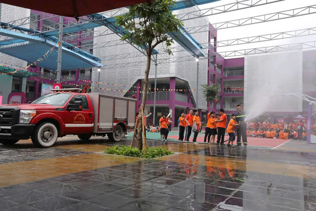 Trải nghiệm đáng nhớ của lớp 6A1 chúng em trong buổi diễn tập phòng cháy chữa cháy