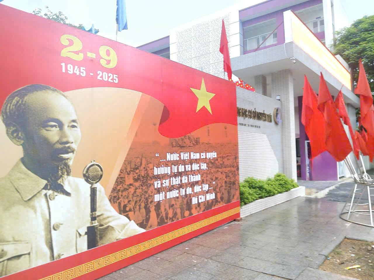 TRƯỜNG THCS NGUYỄN TRÃI CHUẨN BỊ CHU ĐÁO ĐỊA ĐIỂM ĐÓN NHÂN DÂN DỊP QUỐC KHÁNH 2/9 – CHƯƠNG TRÌNH A80