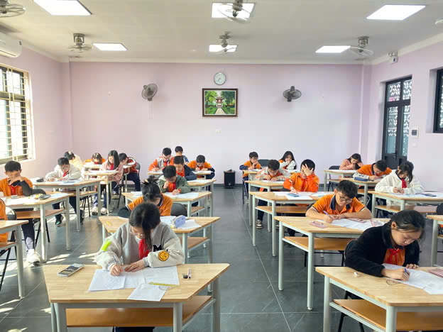 Học sinh trường THCS Nguyễn Trãi tranh tài tại kỳ thi Olympic các môn văn hoá cấp trường