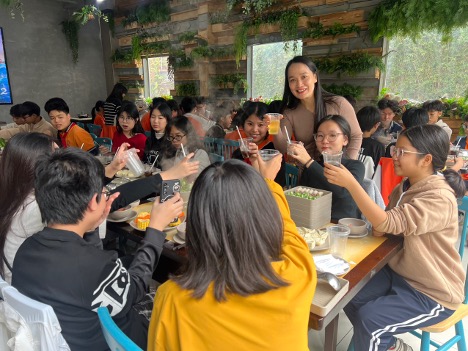 Chuyến đi tổng kết HKI của tập thể lớp 8A1 chúng em