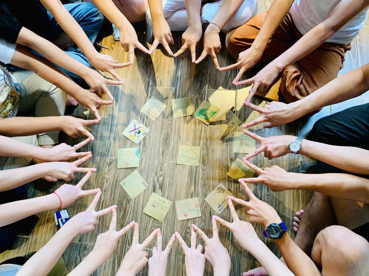 Sự nỗ lực học tập chuẩn bị cho kì thi cuối học kì I của lớp 8A1