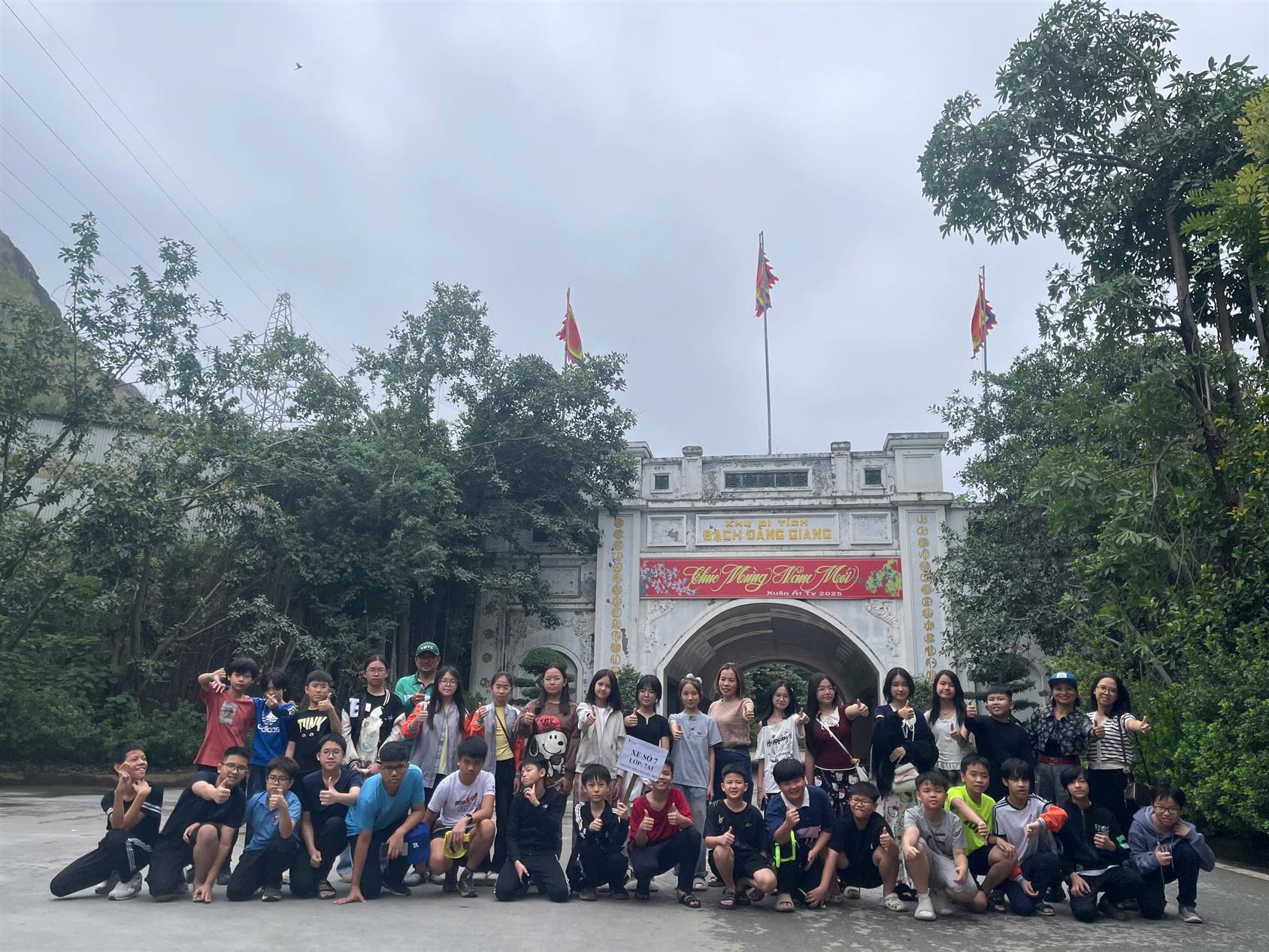 Bài dự thi Cuộc thi "Em là phóng viên nhí triển vọng" - Tập thể lớp  7A1