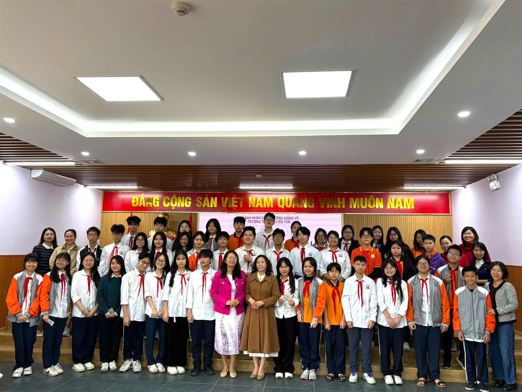 Gặp mặt – truyền lửa tinh thần cho đội tuyển học sinh giỏi cấp phường của trường THCS Nguyễn Trãi