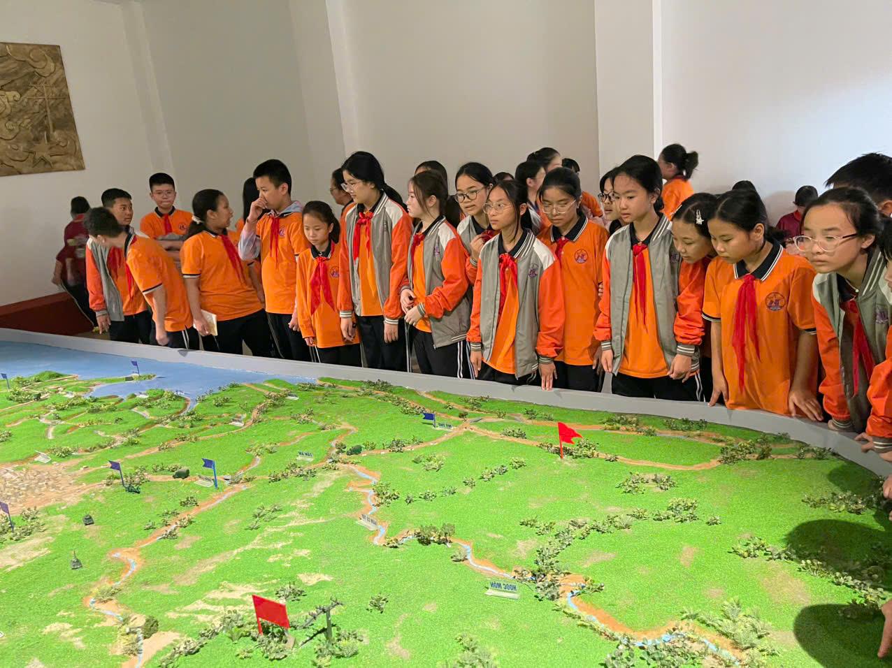 Dấu ấn khó quên tại Bảo tàng Binh chủng thông tin