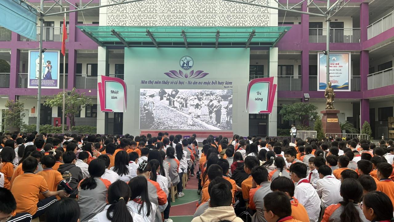 Tự hào truyền thống, vững bước tương lai với tập thể 6A2