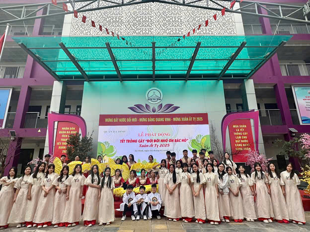 Thực hiện lời dạy của Bác Hồ: “Mùa xuân là Tết trồng cây, làm cho đất nước càng ngày càng xuân”