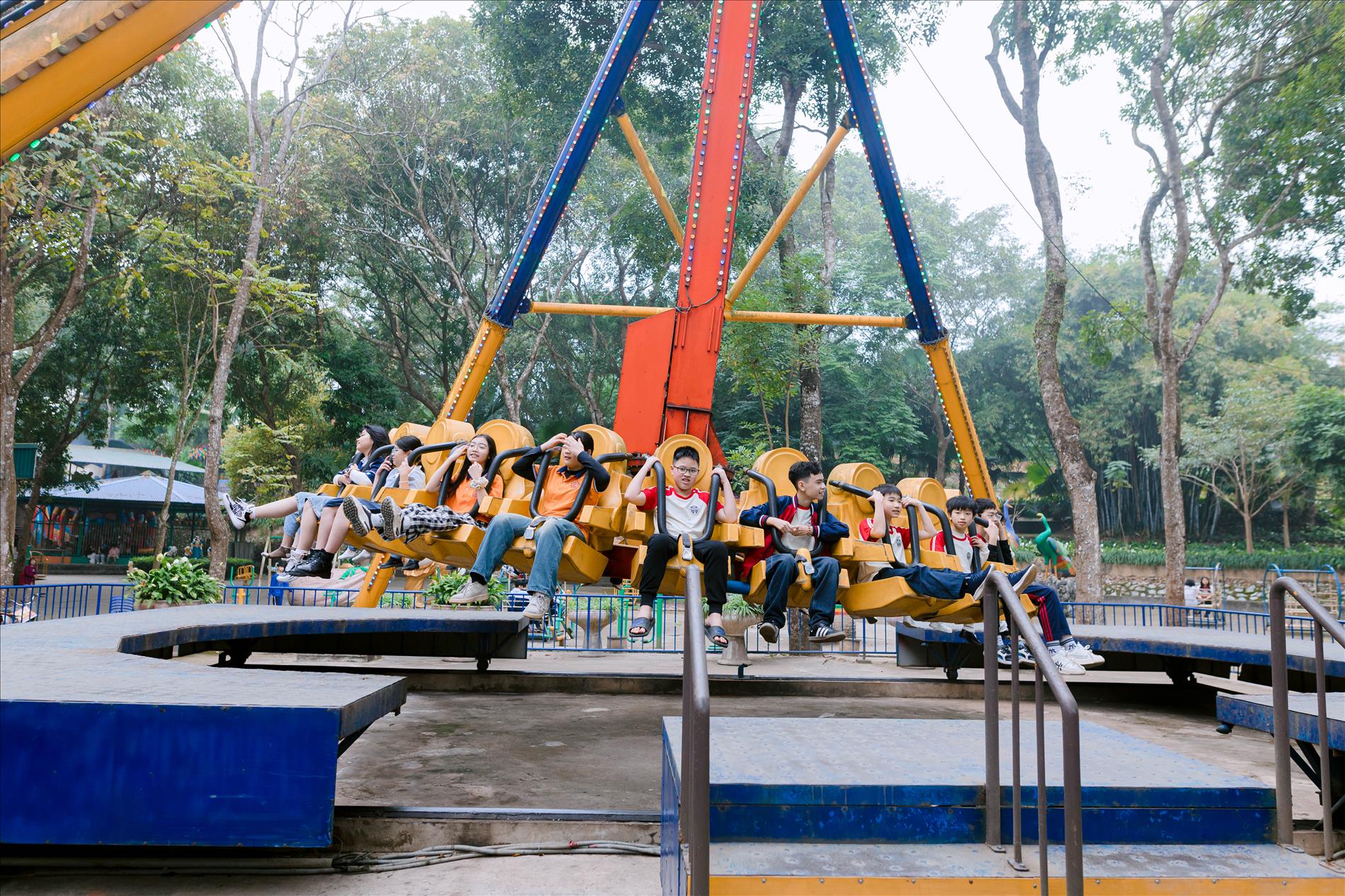 Chuyến tham quan trải nghiệm của học sinh Trường THCS Nguyễn Trãi tại Hồ Núi Cốc – hành trình đáng nhớ