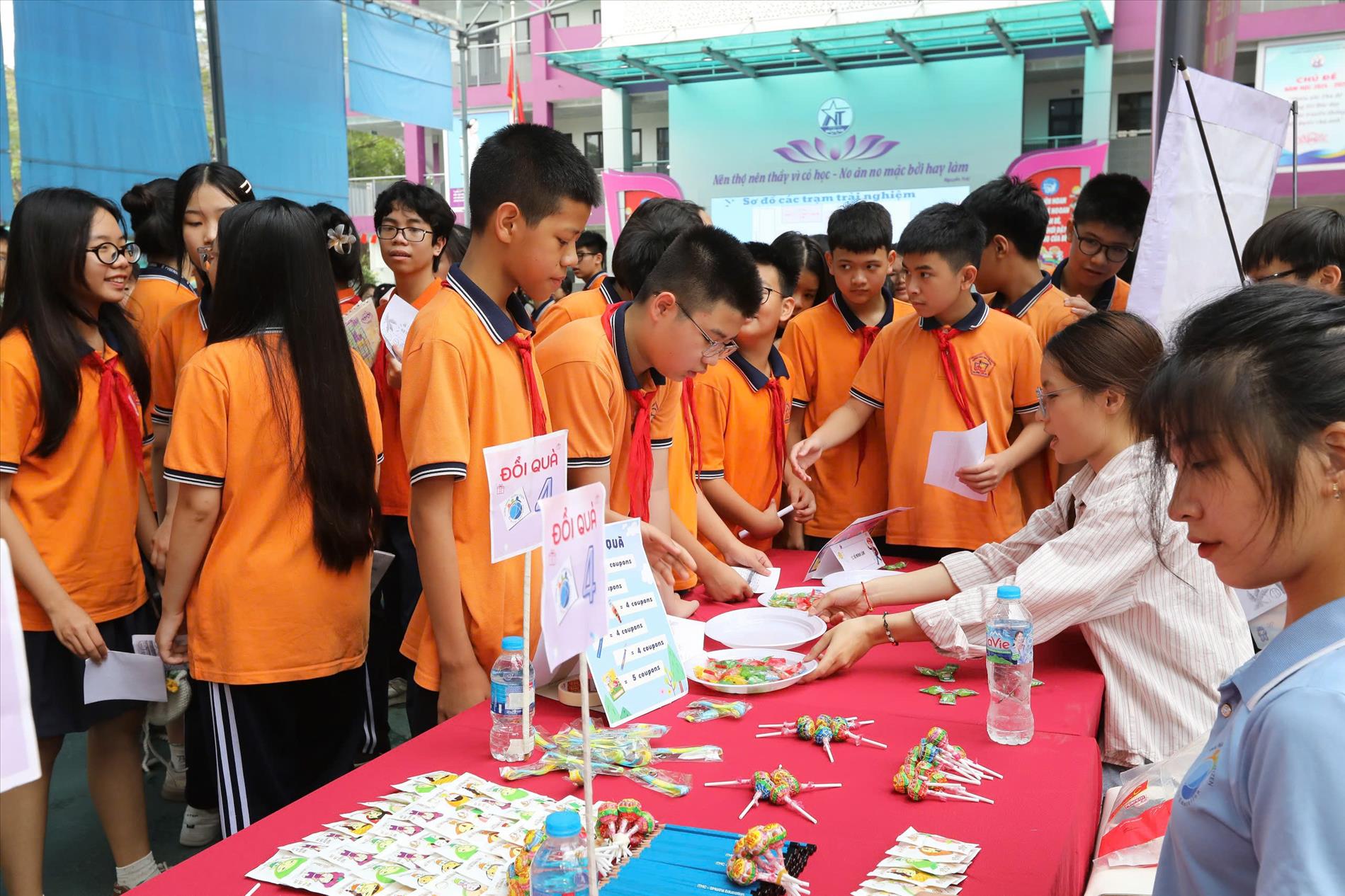 THCS Nguyễn Trãi (Ba Đình): Sôi nổi hoạt động trải nghiệm sáng tạo cùng GMaths trong Ngày hội "Our Summer Holiday"