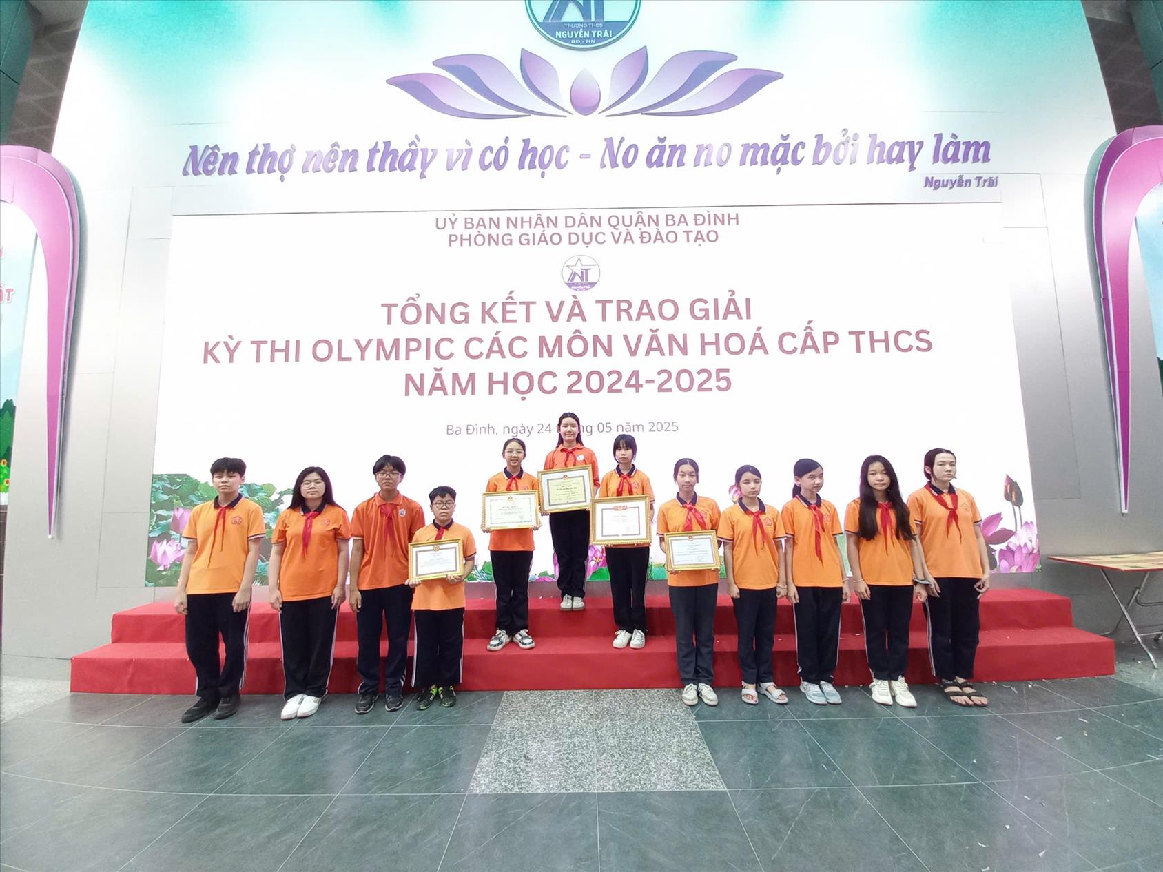 Tự hào thành tích rực rỡ của học sinh Trường THCS Nguyễn Trãi trong kỳ thi olympic các môn văn hóa quận Ba Đình năm học 2024 – 2025